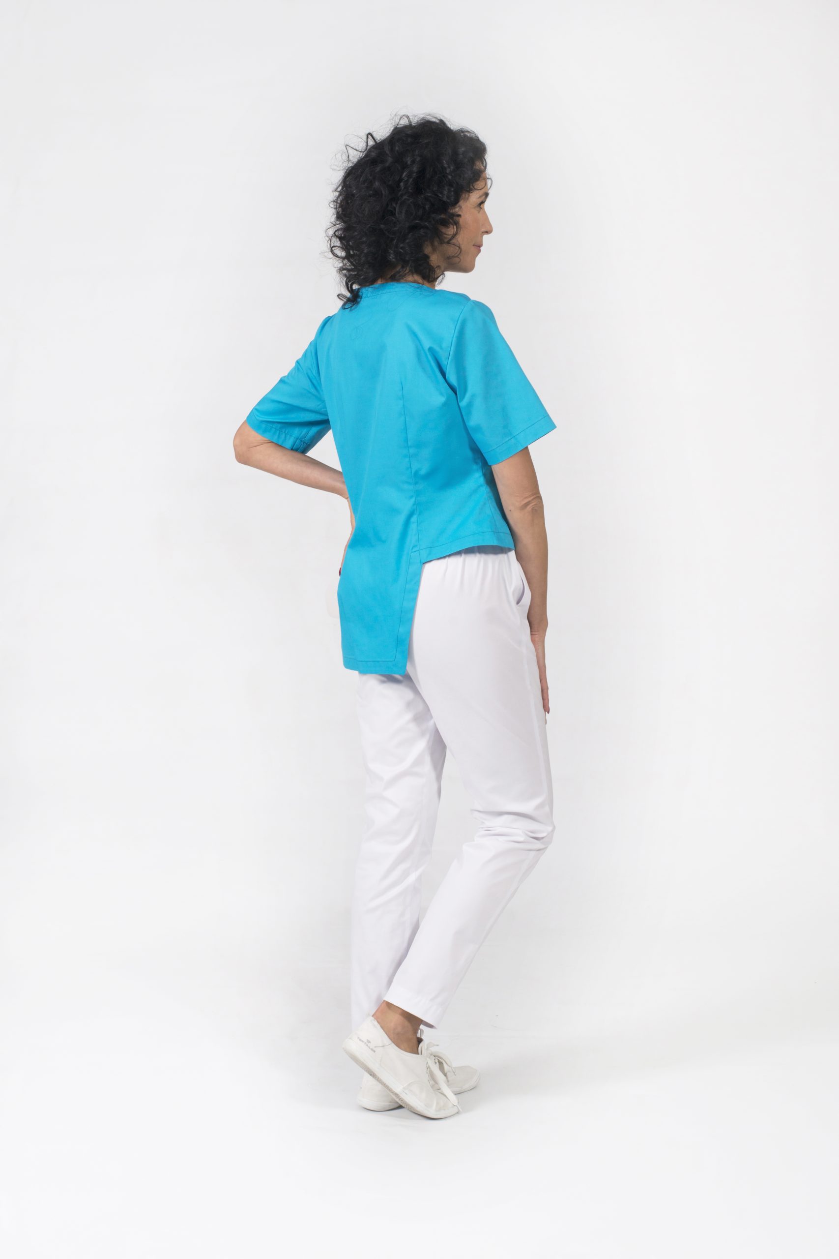 odzież ubrania medyczne ubrania do gabinetu laboratoryjne ochronne stomatologiczne fizjoterapeutyczne scrubs bluza bluzka silvie 032 odzież ubrania medyczne ubrania do gabinetu laboratoryjne ochronne stomatologiczne fizjoterapeutyczne scrubs bluza bluzka silvie 032