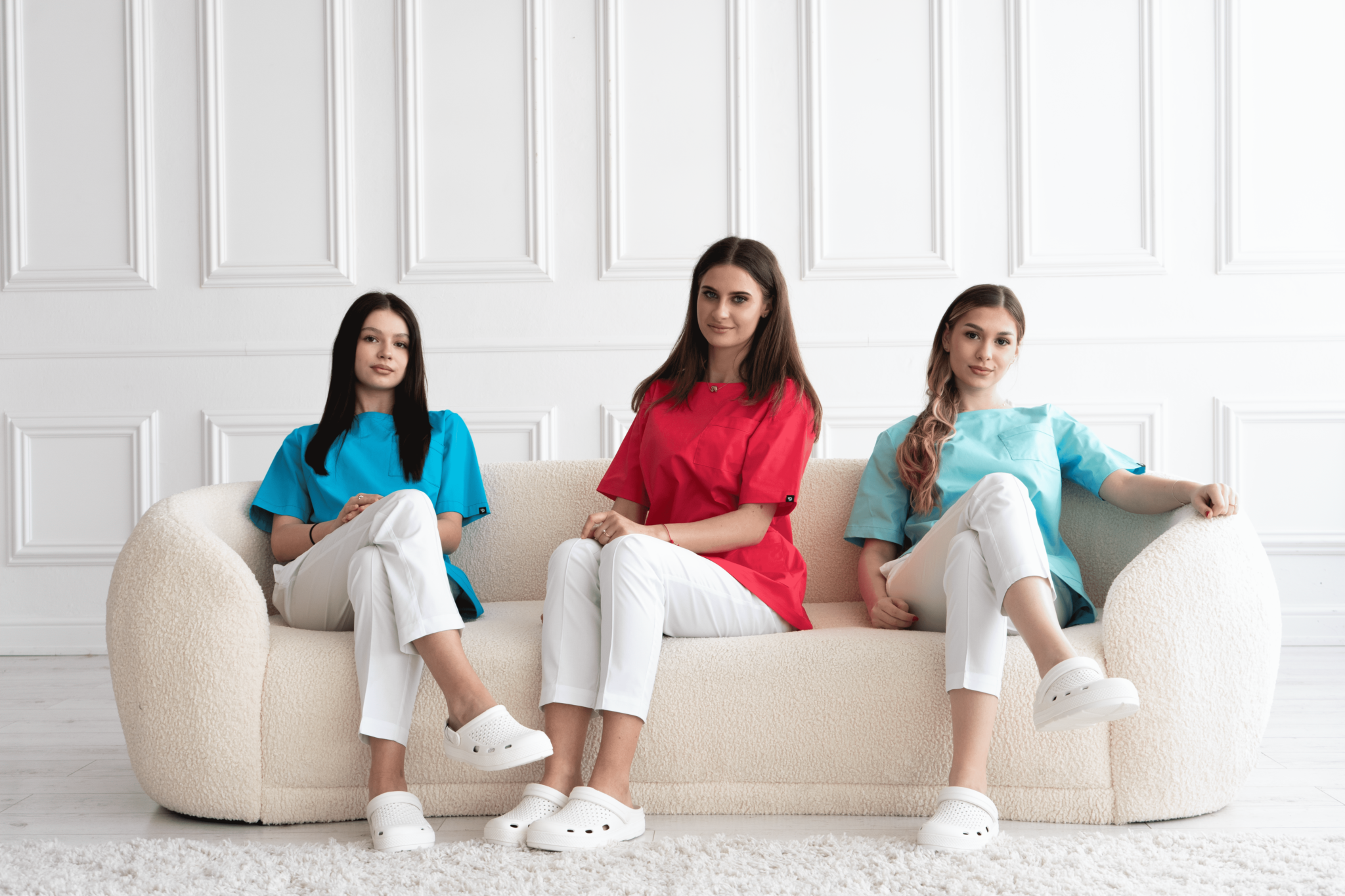 stylish doctor odzież ubrania medyczne dla neurologa lekarza kardiologa specjalistów onkologa scrubs bluza bluzka silvie 036