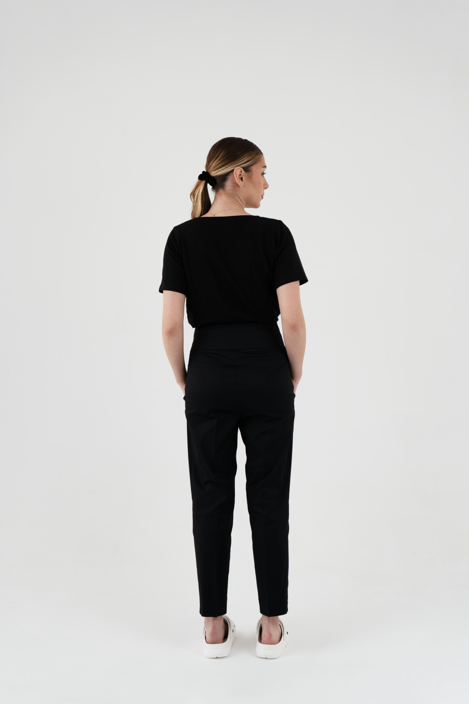 stylish doctor odzież ubrania medyczne dla personelu rehabilitacyjnego elastyczne scrubs spodnie lara 048