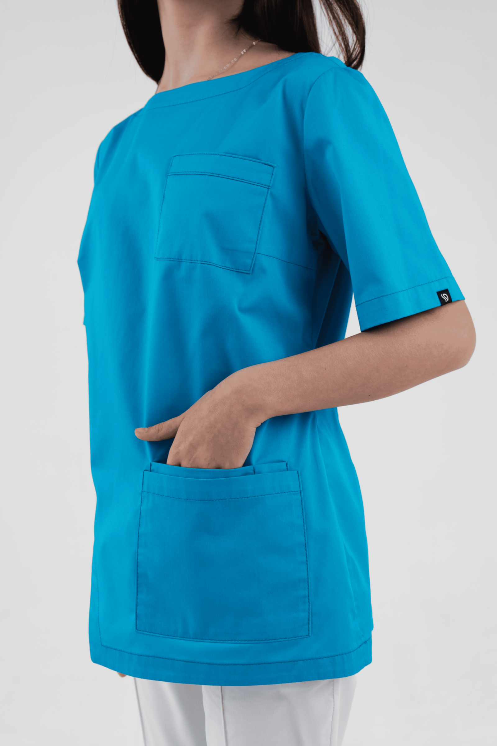 stylish doctor odzież ubrania medyczne lekarskie reumatolog laryngolog anestezjolog scrubs bluza bluzka silvie 044