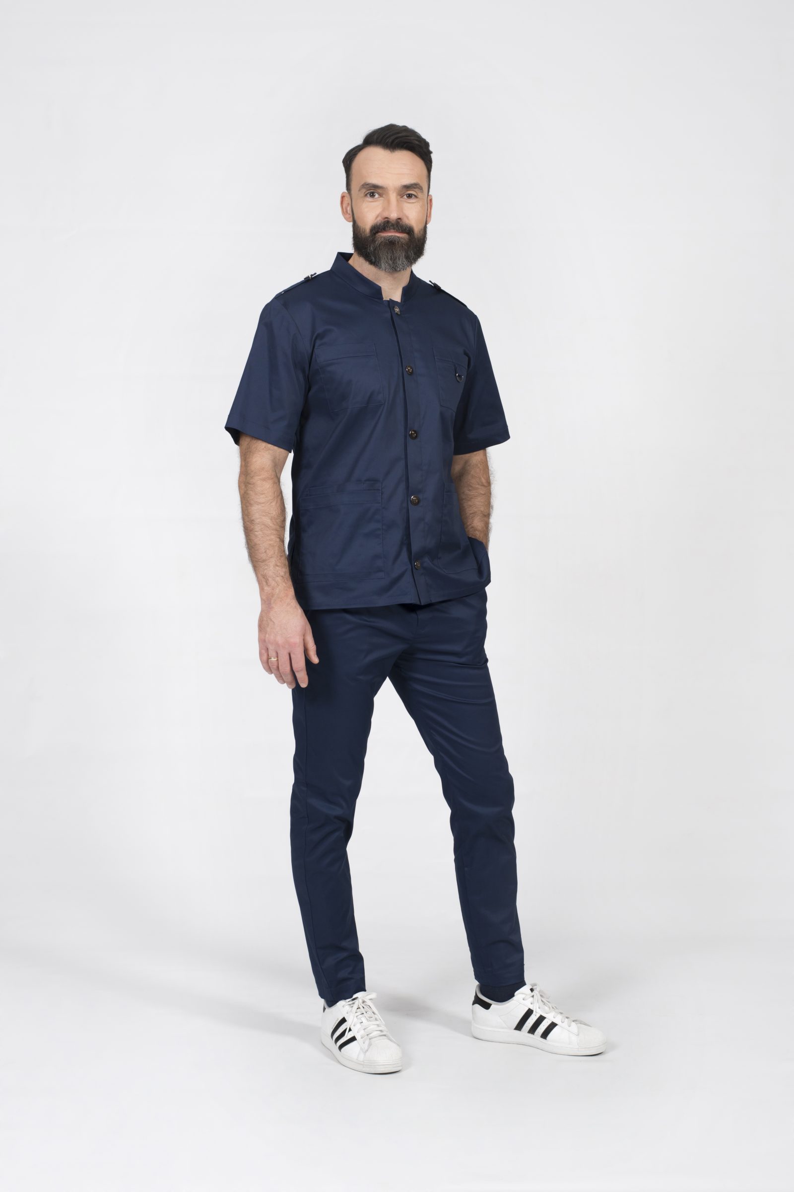 stylish doctor odzież ubranie medyczne ośrodki rehabilitacyjne domowa opieka zdrowotna przychodnie kliniki scrubs bluza giorgio popr 010
